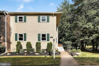 3055 White Birch Ct, Fairfax, VA 22031 - photo 4