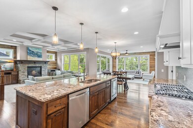 10056 Walnut Grove Ln N, Maple Grove, MN 55311 - photo 6