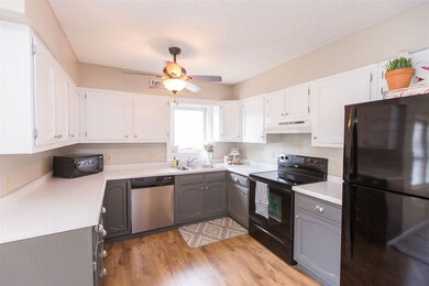 1303 Fleur Dr, Waterloo, IA 50701 - photo 7