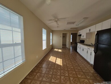 1016 Blanco Rd unit 203, San Antonio, TX 78212 - photo 4