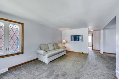 4545 Scott St, Schiller Park, IL 60176 - photo 3