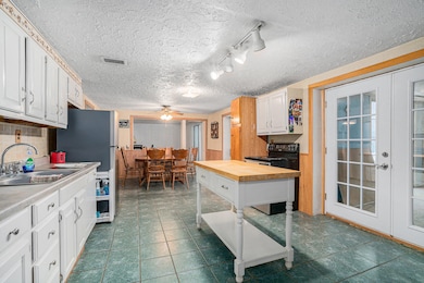 135 Green Gable Rd, Niles, MI 49120 - photo 5