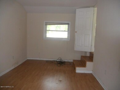 9735 Kline Rd, Jacksonville, FL 32246 - photo 7