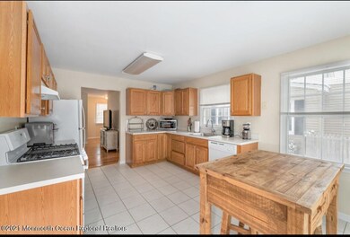 298 Spring St, Red Bank, NJ 07701 - photo 7