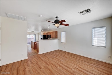 9506 Diamond Bridge Ave, Las Vegas, NV 89166 - photo 4