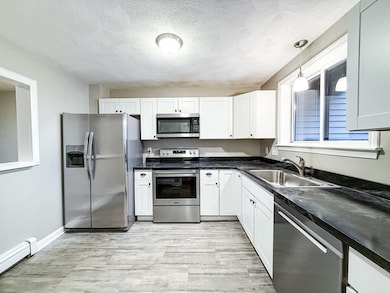 24 Wilson St unit 4, Marlborough, MA 01752 - photo 3