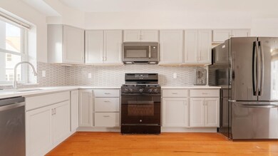 4 Goldfinch Ct unit 4, Boston, MA 02126 - photo 7