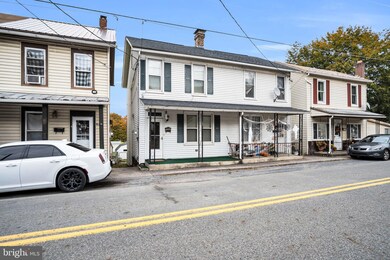 529 S 4th St, Newport, PA 17074 - photo 2