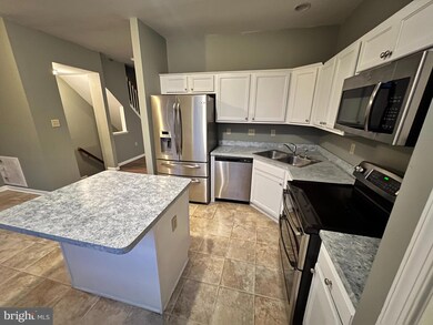 45 Battalion Ct, Bunker Hill, WV 25413 - photo 4