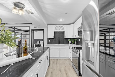 219 4th Ave N unit 201, Saint Petersburg, FL 33701 - photo 6