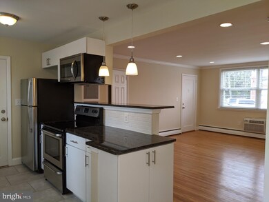 5 W Golf Club Ln unit C2, Paoli, PA 19301 - photo 6