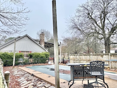 1604 SE Adams St, Idabel, OK 74745 - photo 4