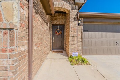 1004 Deer Valley Dr, Weatherford, TX 76087 - photo 4