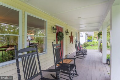 400 S Maple Ave, Purcellville, VA 20132 - photo 3