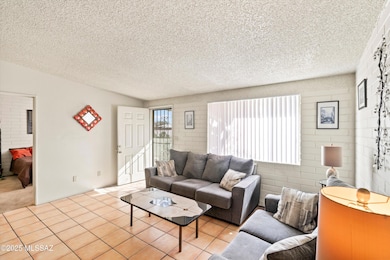 3249 N Sycamore Ave, Tucson, AZ 85712 - photo 4