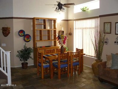 FORMAL DINING