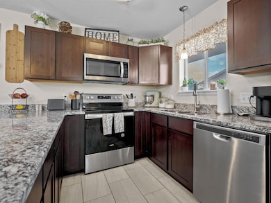 571 Graff Meadows Dr, Grand Junction, CO 81501 - photo 7