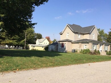 408 S Center St, Boswell, IN 47921 - photo 2