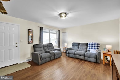 111 Sweetwater Ln, Newmanstown, PA 17073 - photo 5