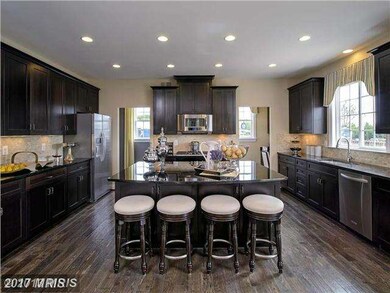 9204 Birch Crest Way, Lorton, VA 22079 - photo 3