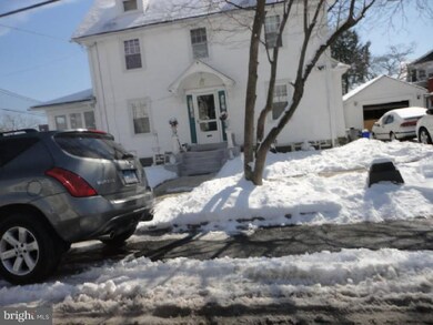 37 Maple Ave, Upper Darby, PA 19082 - photo 2