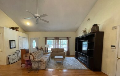 285 Charge Pond Rd, Wareham, MA 02571 - photo 4