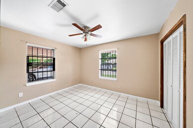 3043 Trenton Rd, Houston, TX 77093 - photo 7