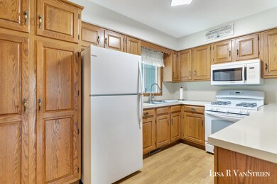 5922 Leisure South Dr SE, Grand Rapids, MI 49548 - photo 6