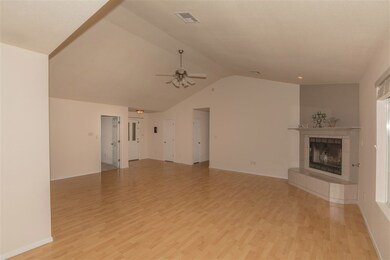 1066 San Cristo St, Alamogordo, NM 88310 - photo 4