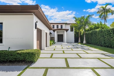 710 S Shore Dr, Miami Beach, FL 33141 - photo 2