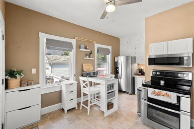 149 Lynn St, Peabody, MA 01960 - photo 7