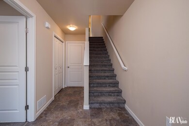 102_022720_realestate