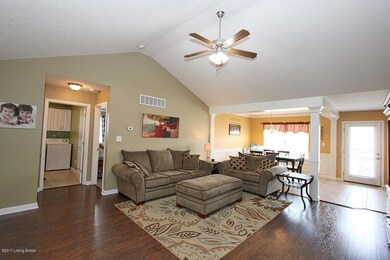 6305 Clarks View Dr, Charles Town, IN 47111 - photo 4