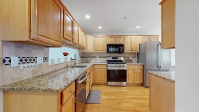 88 Worcester Ln unit 88, Waltham, MA 02451 - photo 7