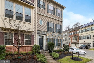 9413 Eddy Line Ln, Laurel, MD 20723 - photo 2