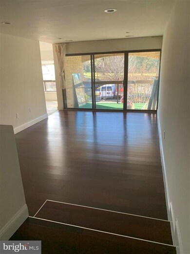 423 Christopher Ave unit 26, Gaithersburg, MD 20879 - photo 3