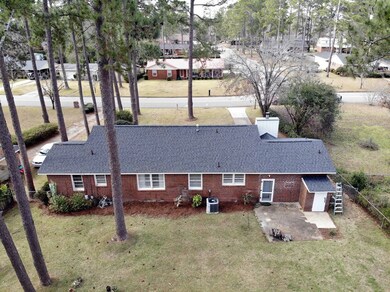 2118 Robinhood Rd, Albany, GA 31707 - photo 4