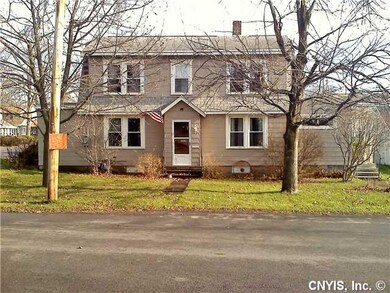 Exterior Front This home have over 1,500 Suare Fee