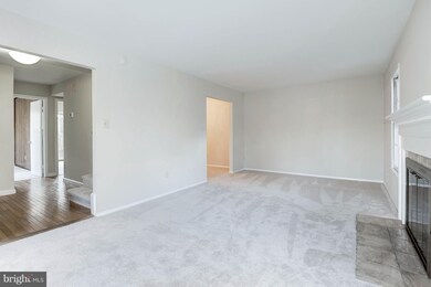 2401 Ansdel Ct, Reston, VA 20191 - photo 7