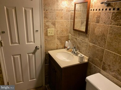 5123 A St SE, Washington, DC 20019 - photo 5