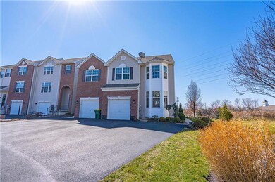 5396 Spring Ridge Dr W, Macungie, PA 18062 - photo 2