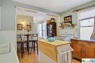 725 Viola St, San Marcos, TX 78666 - photo 6