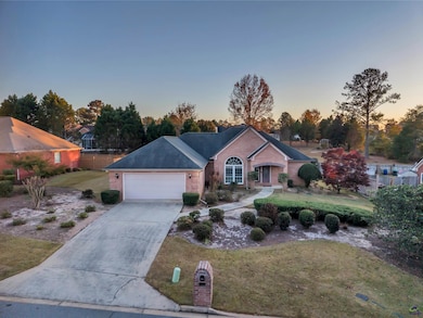 111 Raintree Dr, Warner Robins, GA 31088 - photo 3