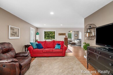 13043 Vergennes St SE, Lowell, MI 49331 - photo 3