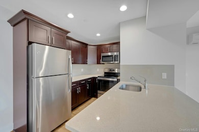 40 Jackson Ave unit 4T, Eastchester, NY 10709 - photo 4