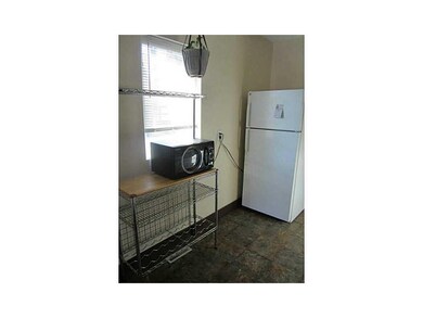 Kitchen. newer flooring