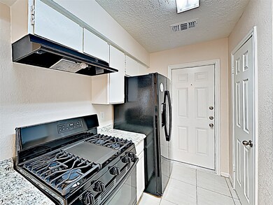 7823 Gatehouse Dr, Houston, TX 77040 - photo 5