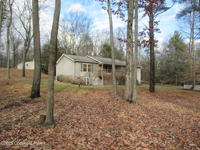 257 Countryside Dr, Brodheadsville, PA 18322 - photo 2