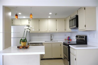 Winston Towers 700 unit 1515, Sunny Isles Beach, FL 33160 - photo 5