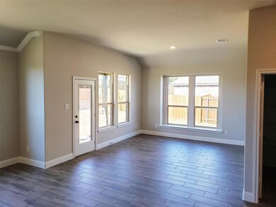 2133 Pepperdine Dr, Weatherford, TX 76088 - photo 5